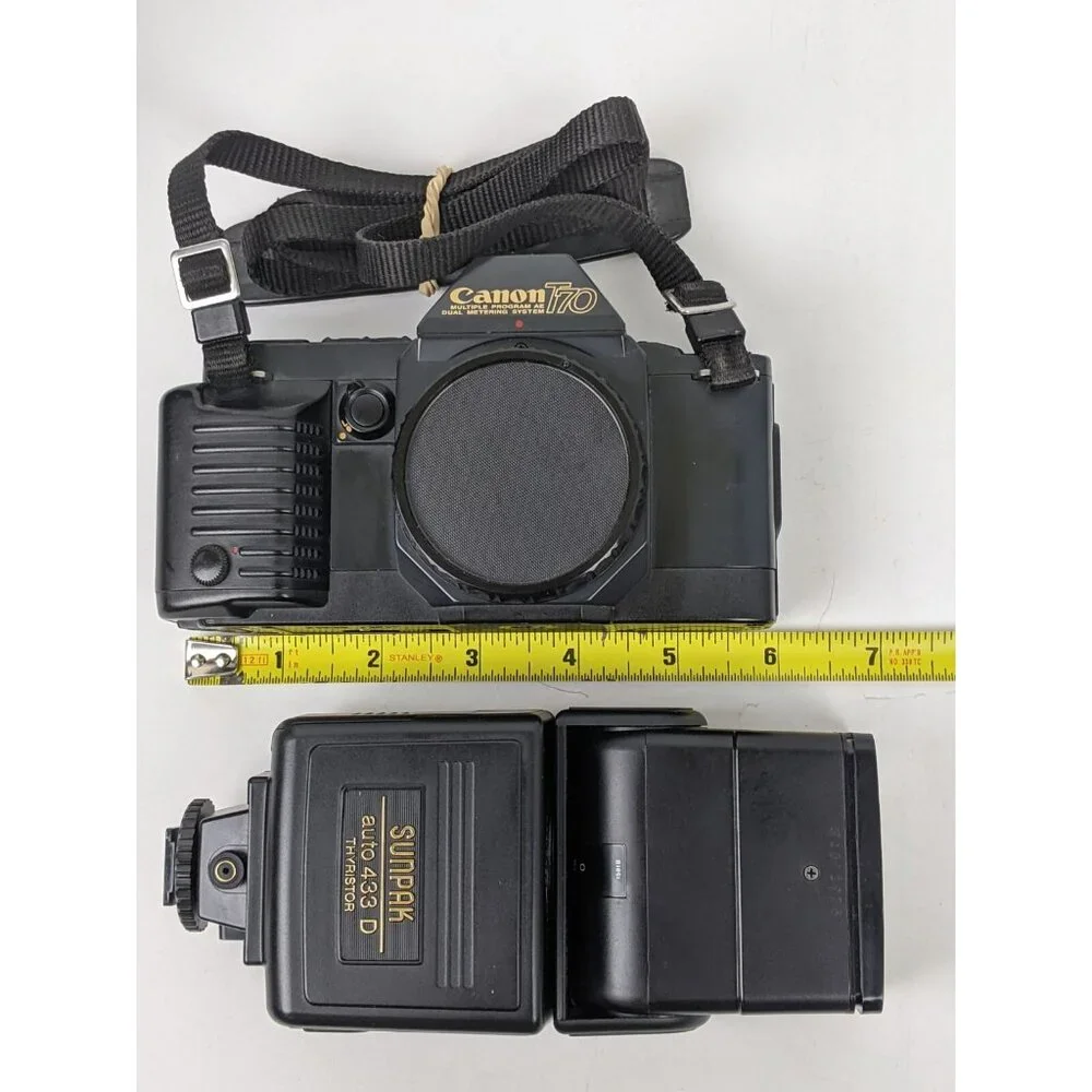 Canon T70 Camera Bundle Lot, Sunpak 433 Flash, 35-70mm lens, 75-200mm lens